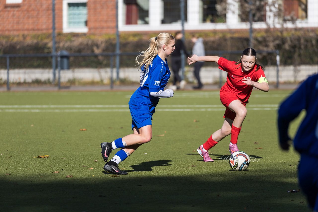 Bild 364 - wCJ Eimsbuettler TV - FC Rosengarten : Ergebnis: 2:0